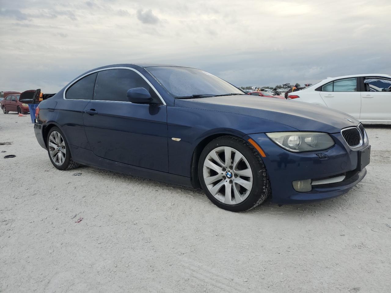 2012 BMW 3er VIN WBAKE3C53CE770295 Copart auction photo, rear end damage thumbnail 4
