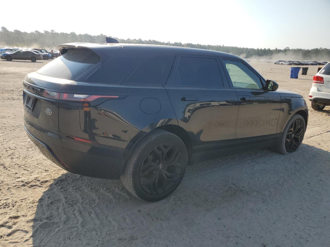2020 Land Rover Range Rover VIN SALYB2EX3LA295357 Copart auction photo, rear end / side damage thumbnail 3