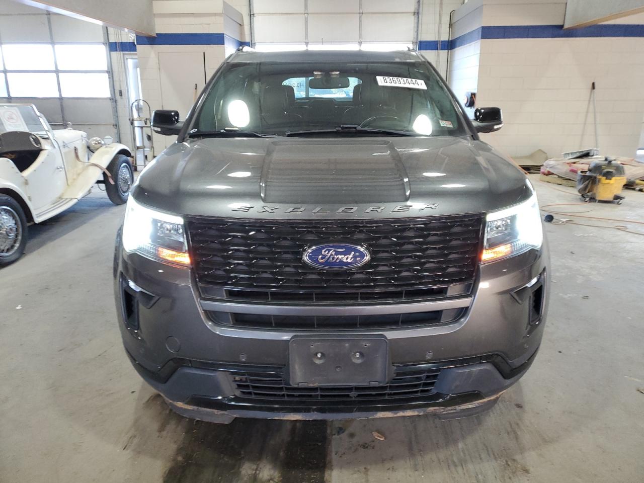 2019 Ford Explorer VIN 1FM5K8GT2KGB41415 Copart auction photo, side damage thumbnail 5