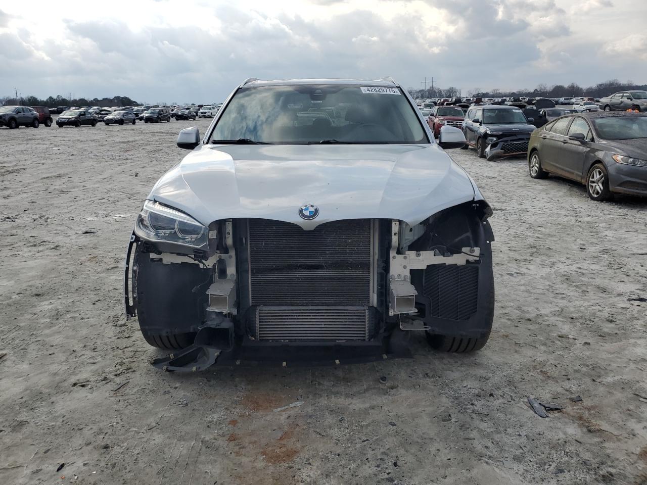 2016 BMW X5 VIN 5UXKR2C57G0U17027 Copart auction photo, front end damage thumbnail 5