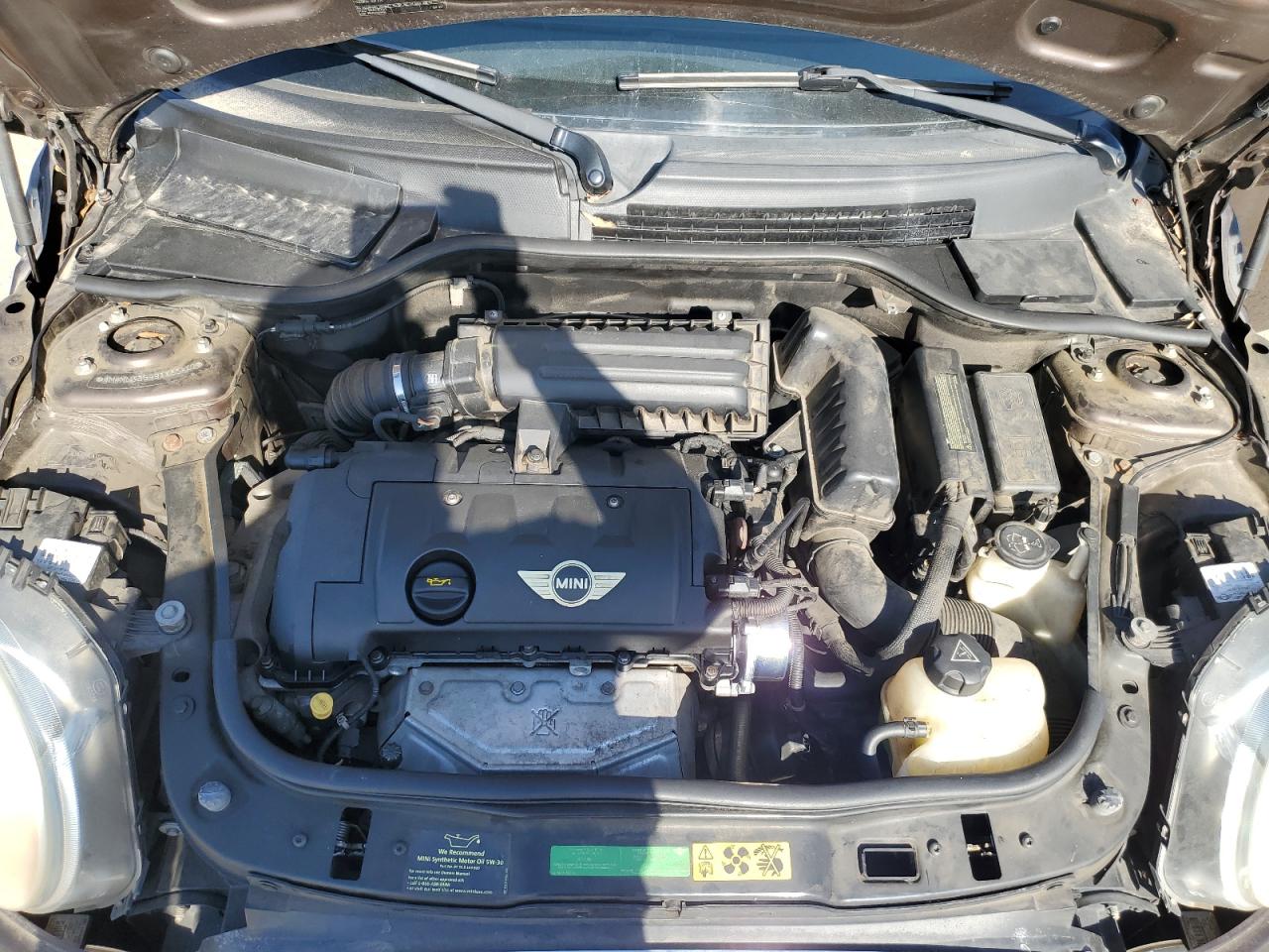 2009 MINI Cooper VIN WMWML33599TX35442 Copart auction photo, normal wear damage thumbnail 11