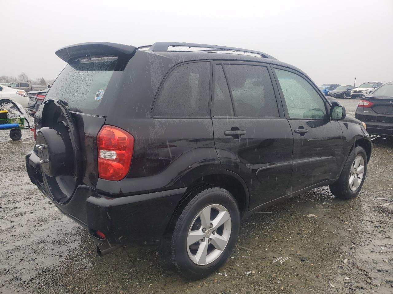 2004 Toyota RAV 4 VIN JTEGD20V640034360 Copart auction photo, front end damage thumbnail 3