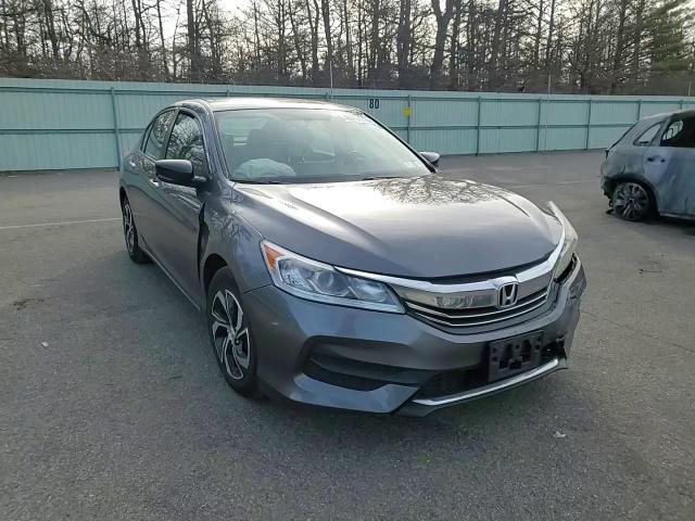 2017 Honda Accord VIN 1HGCR2F39HA172924 Copart auction photo, front end / minor dent/scratches damage thumbnail 11