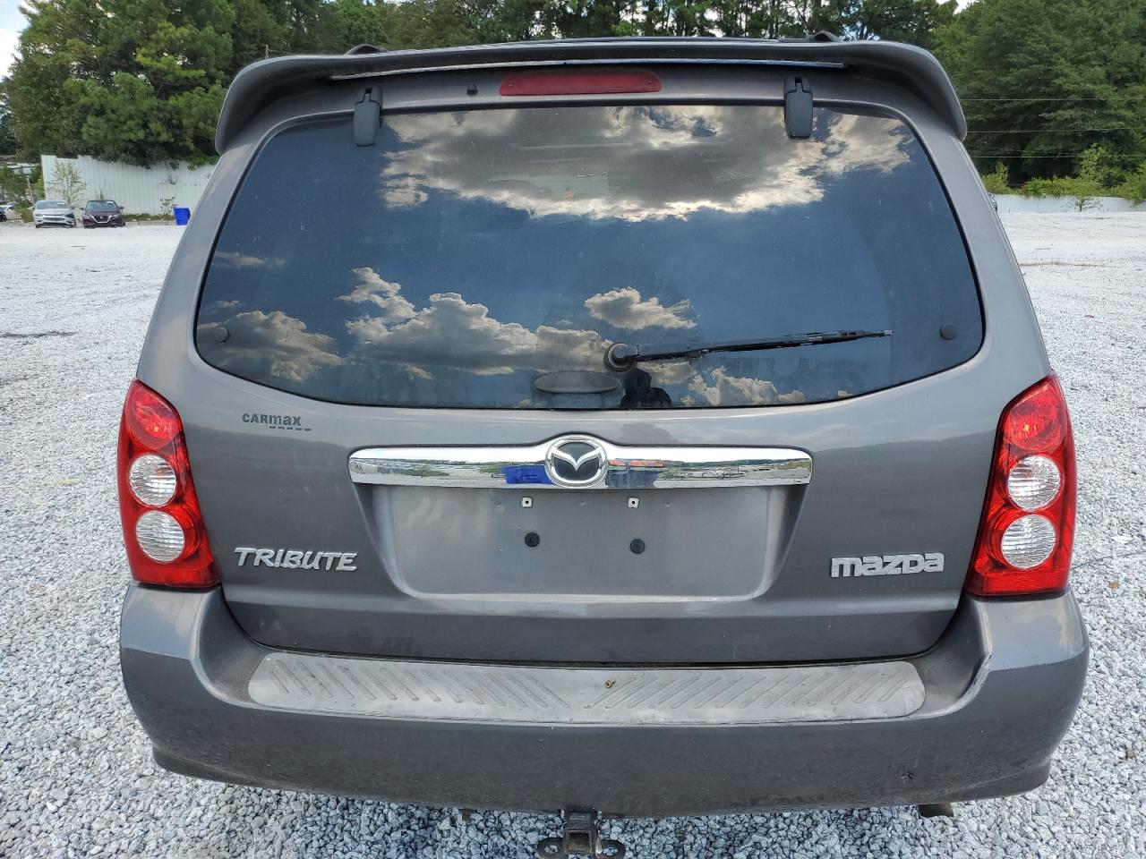 2006 Mazda Tribute VIN 4F2YZ06186KM08378 Copart auction photo, all over damage thumbnail 6