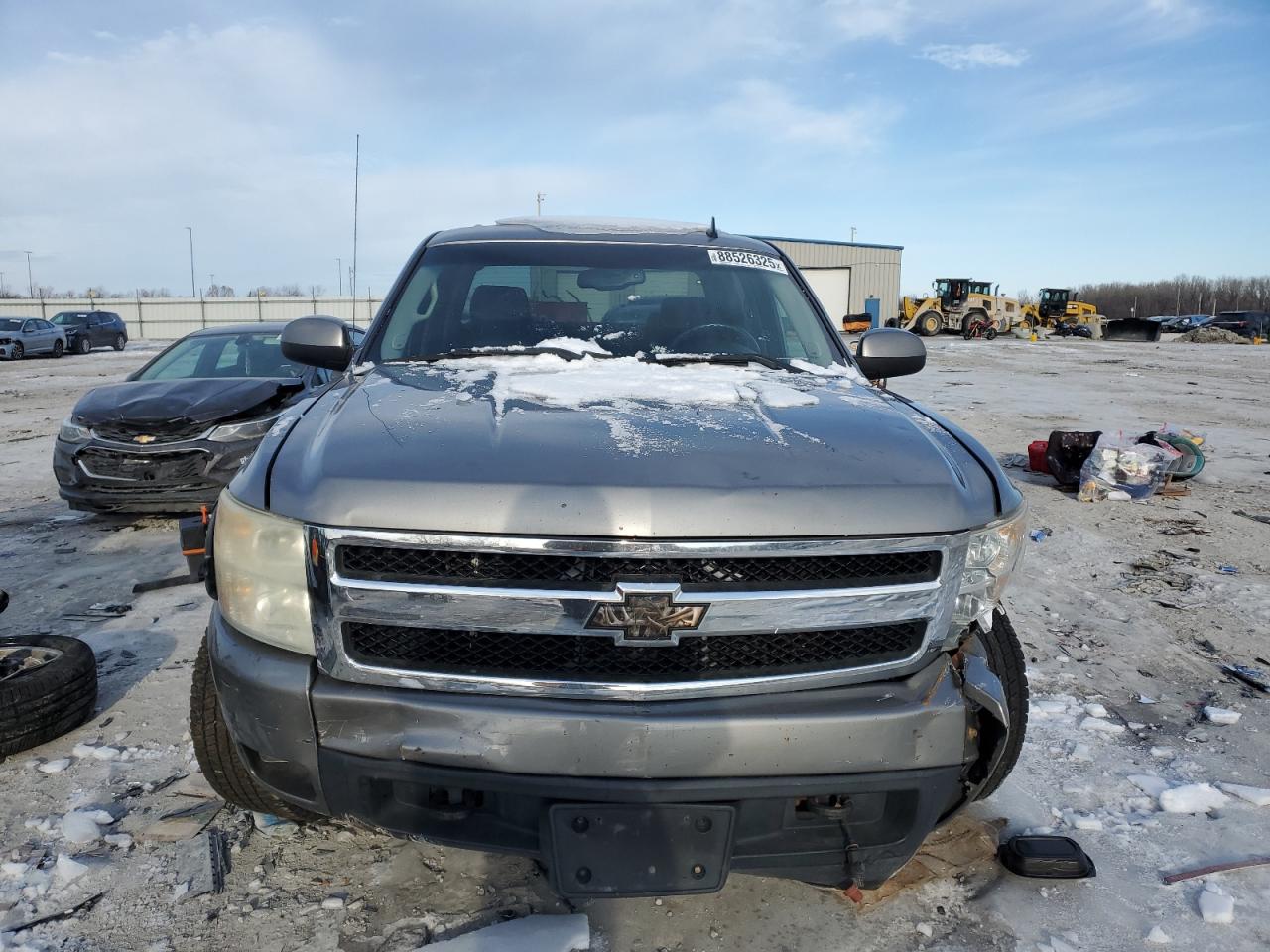 2008 Chevrolet Silverado VIN 2GCEK13M981292087 Copart auction photo, front end / undercarriage damage thumbnail 5