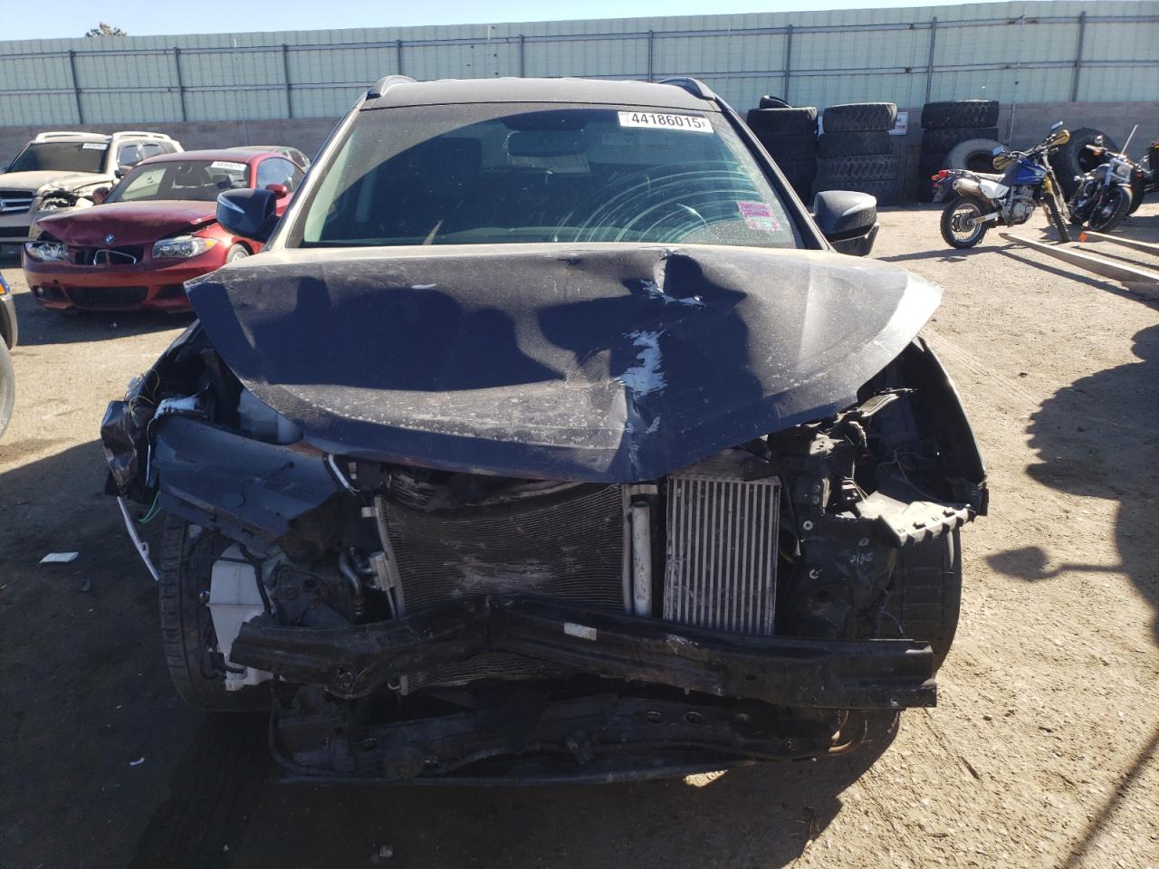 2015 Hyundai Santa Fe VIN 5XYZU3LA6FG278048 Copart auction photo, front end damage thumbnail 5