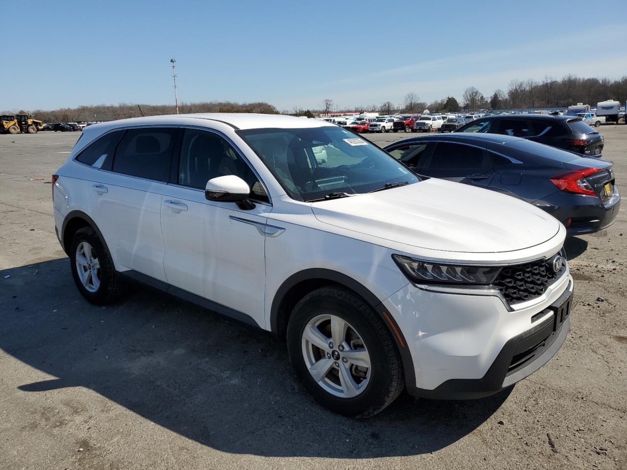 2021 KIA Sorento VIN 5XYRG4LC3MG019853 Copart auction photo, side / rear end damage thumbnail 4