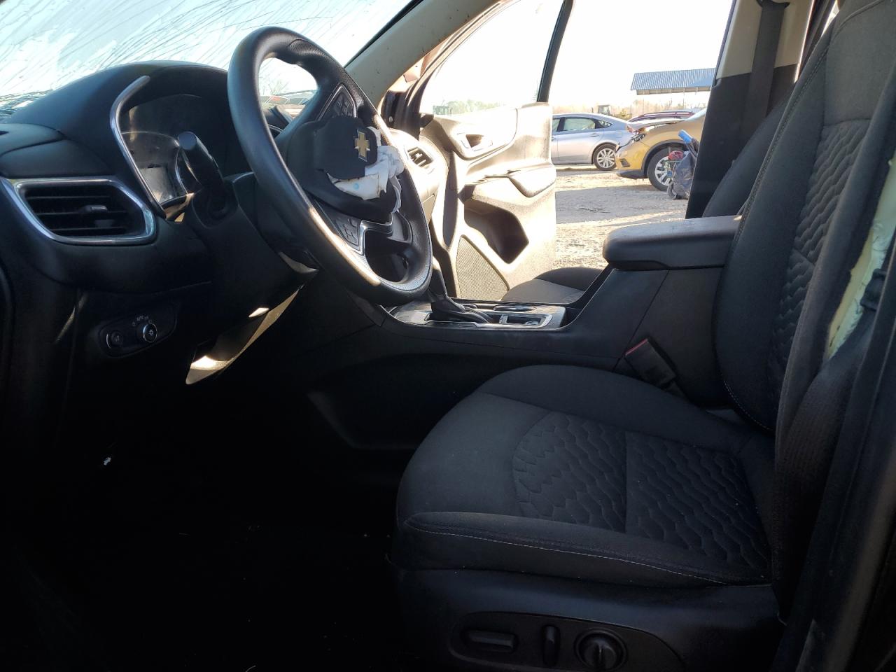 2020 Chevrolet Equinox VIN 2GNAXKEV5L6230653 Copart auction photo, front end / all over damage thumbnail 7
