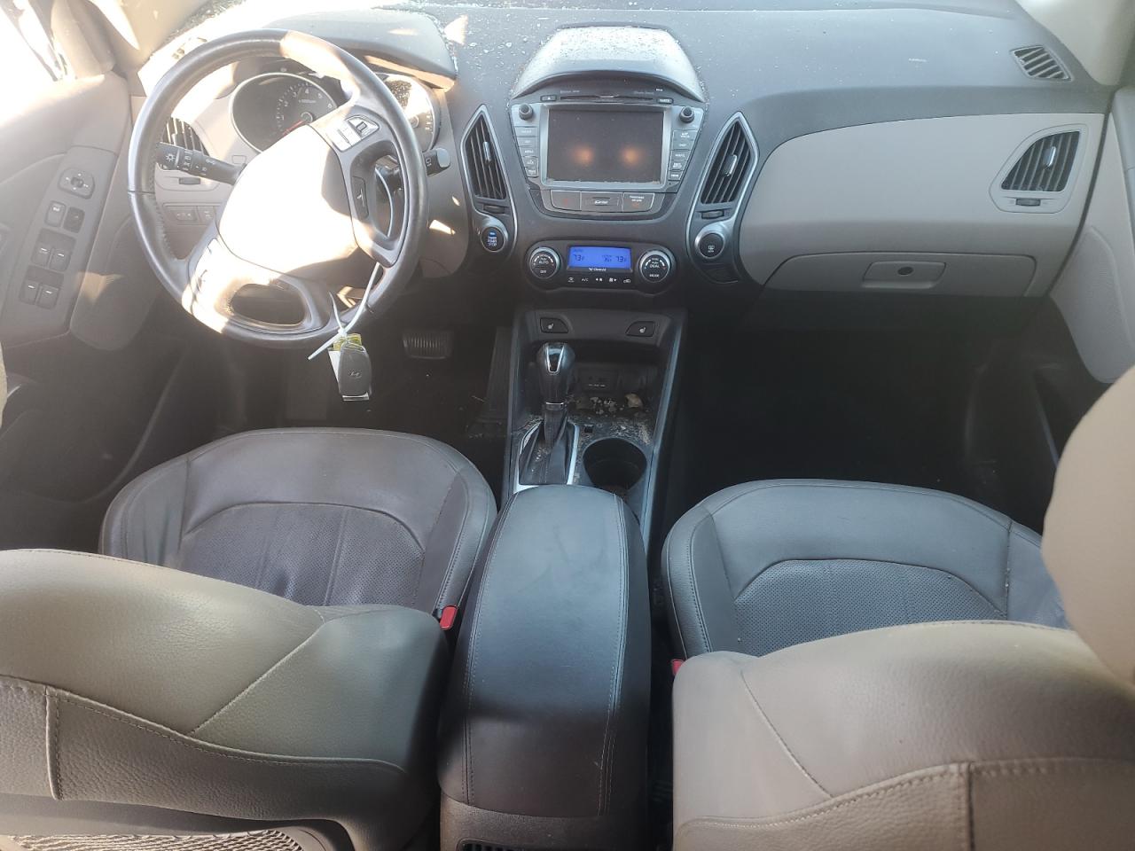 2014 Hyundai Tucson VIN KM8JUCAG3EU841070 Copart auction photo, all over / minor dent/scratches damage thumbnail 8