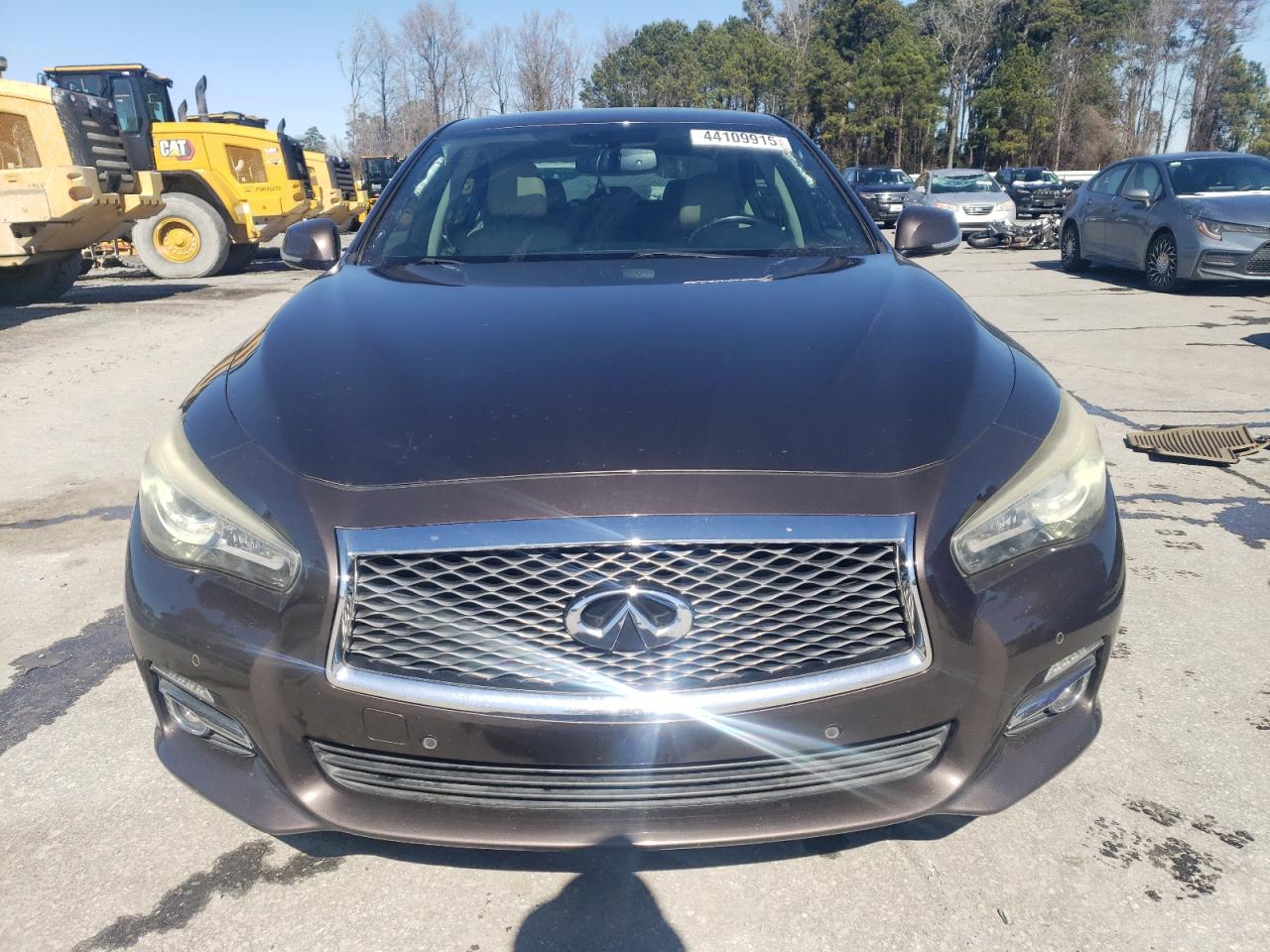 2014 Infiniti Q50 VIN JN1BV7AP5EM674355 Copart auction photo, vandalism / minor dent/scratches damage thumbnail 5