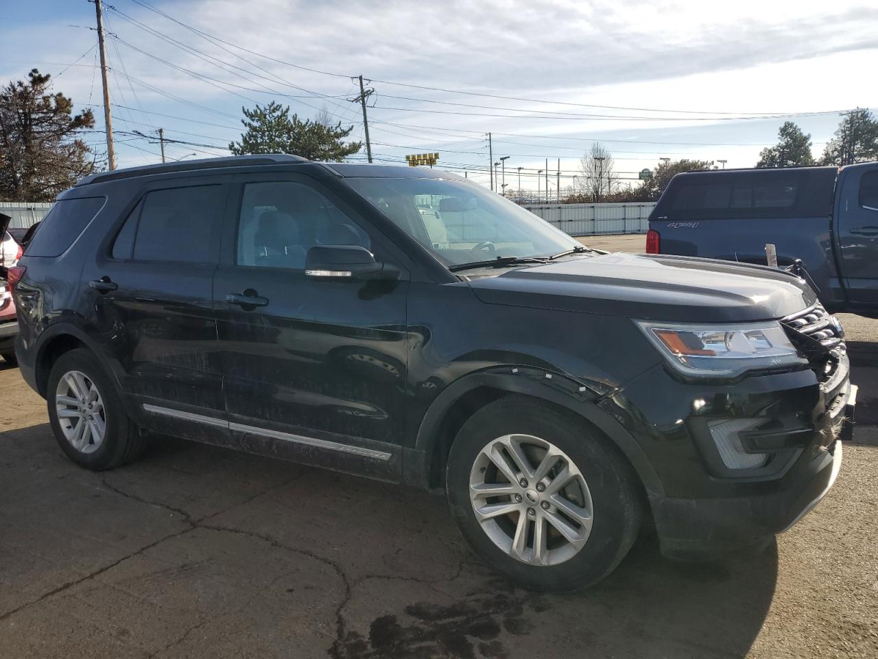 2016 Ford Explorer VIN 1FM5K7D8XGGD23347 Copart auction photo, front end damage thumbnail 4