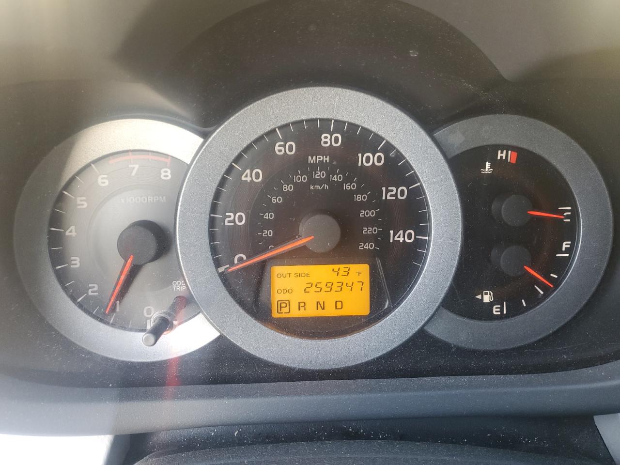 2006 Toyota RAV 4 VIN JTMBK31V065005449 Copart auction photo, normal wear / minor dent/scratches damage thumbnail 9