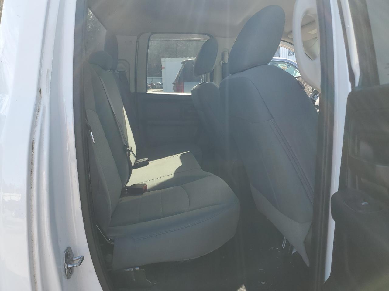 2019 RAM 1500 VIN 1C6RR6FT7KS746459 Copart auction photo, front end / minor dent/scratches damage thumbnail 11