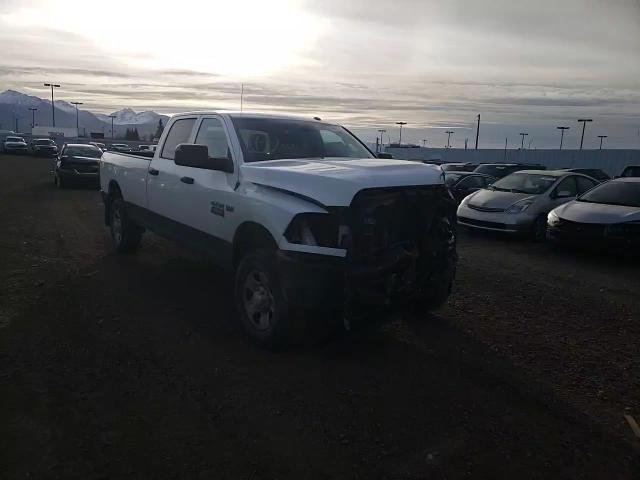 2017 RAM 2500 VIN 3C6UR5HJ2HG636449 Copart auction photo, mechanical damage thumbnail 11