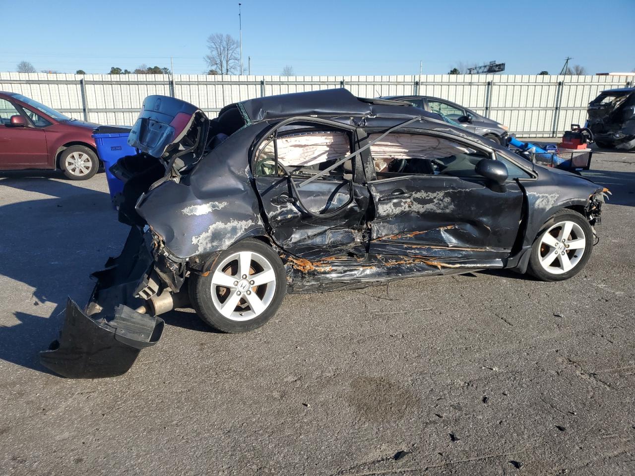 2008 Honda Civic VIN 2HGFA158X8H512790 Copart auction photo, all over damage thumbnail 3