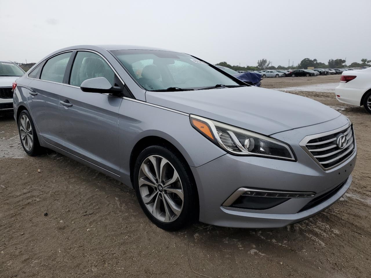 2015 Hyundai Sonata VIN 5NPE24AF1FH149233 Copart auction photo, minor dent/scratches damage thumbnail 4