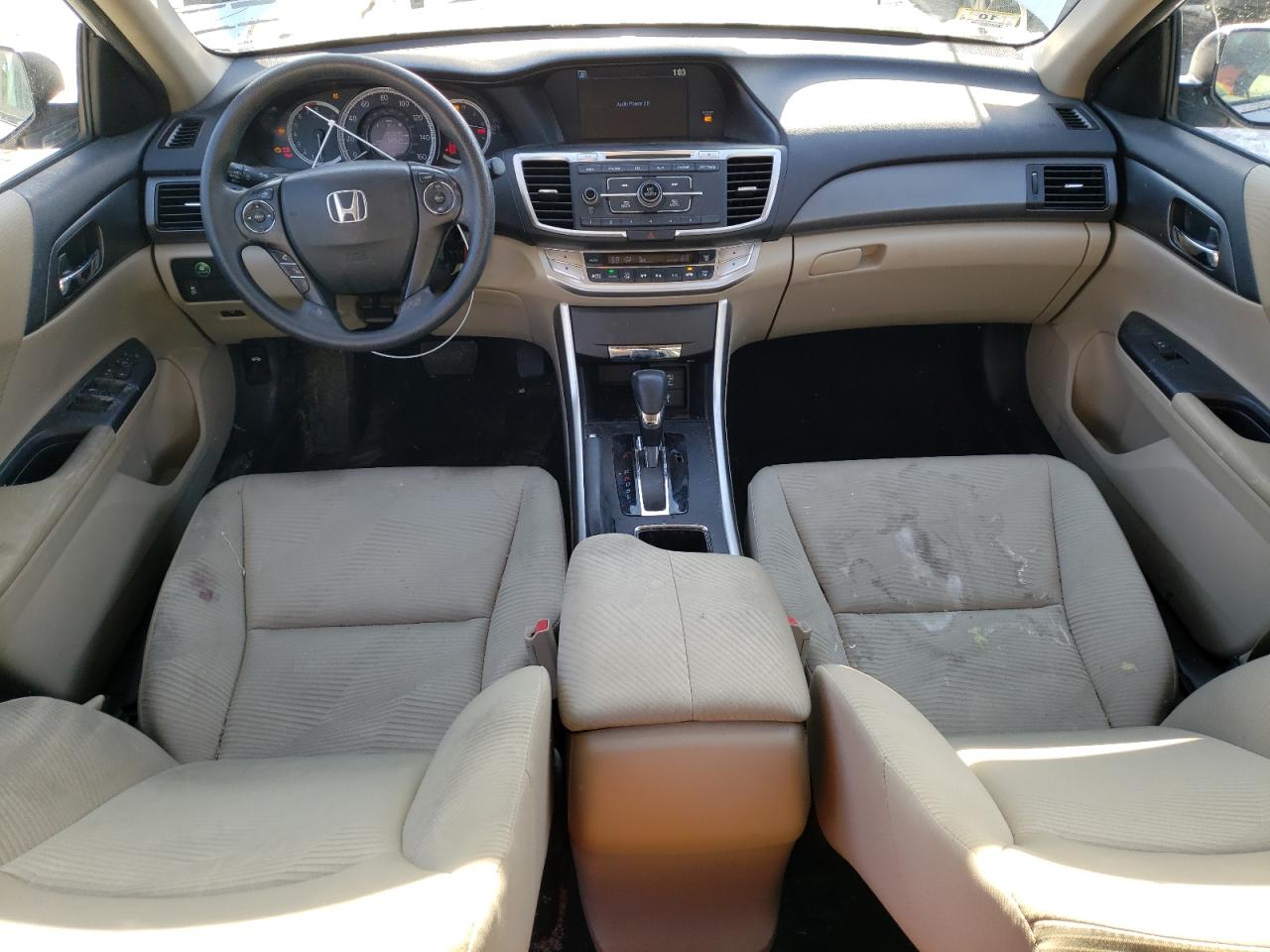 2015 Honda Accord VIN 1HGCR2F38FA217235 Copart auction photo, front end / side damage thumbnail 8