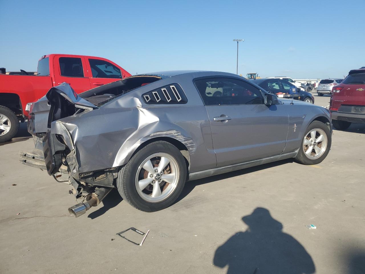2007 Ford Mustang VIN 1ZVFT80N675329999 Copart auction photo, rear end damage thumbnail 3