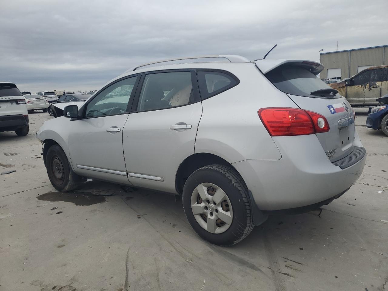 2015 Nissan Rogue VIN JN8AS5MTXFW653610 Copart auction photo, front end damage thumbnail 2
