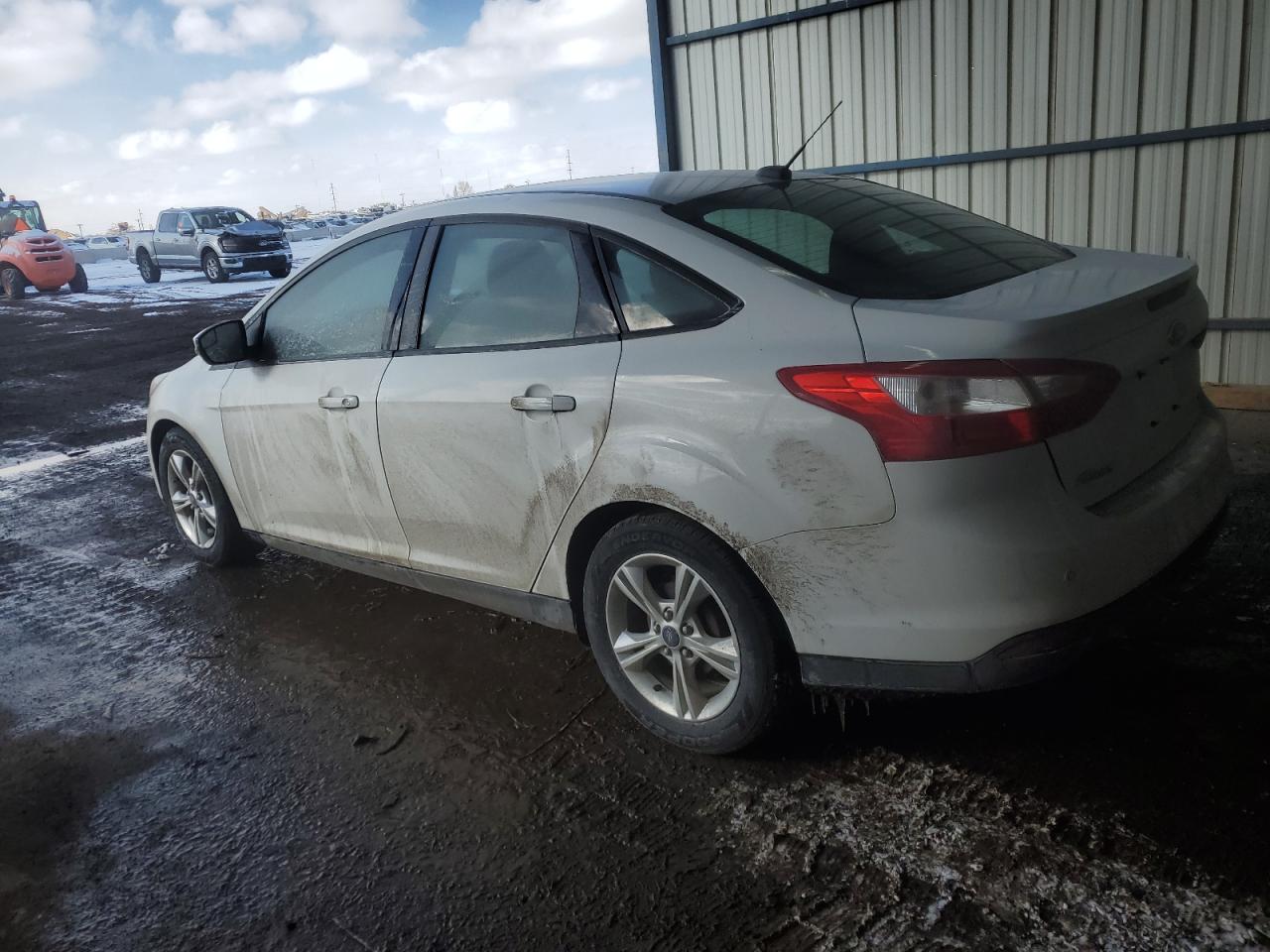 2014 Ford Focus VIN 1FADP3F24EL221250 Copart auction photo, rear end damage thumbnail 2
