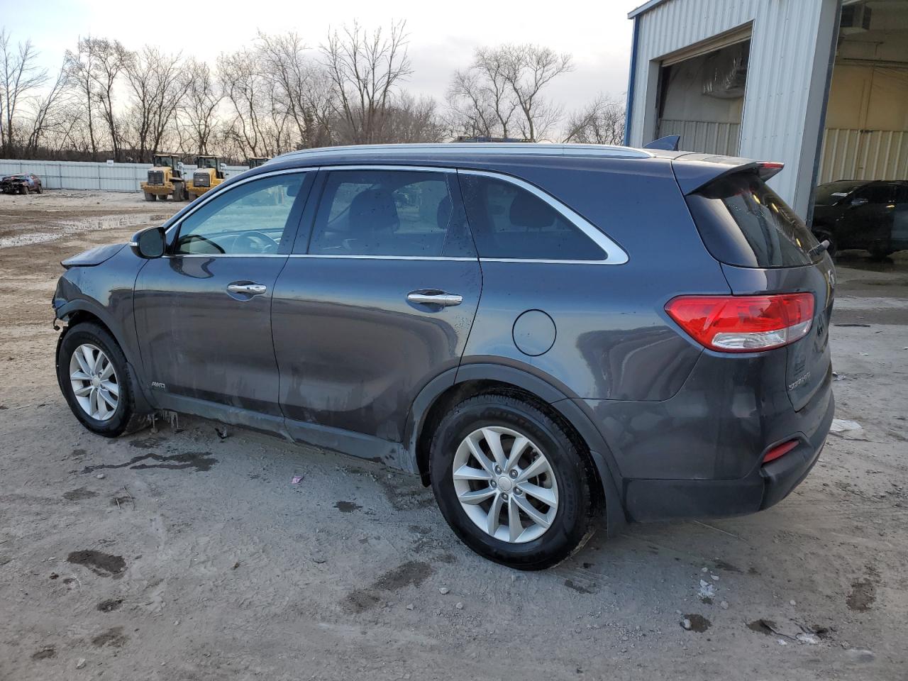 2017 KIA Sorento VIN 5XYPGDA39HG336827 Copart auction photo, front end damage thumbnail 2