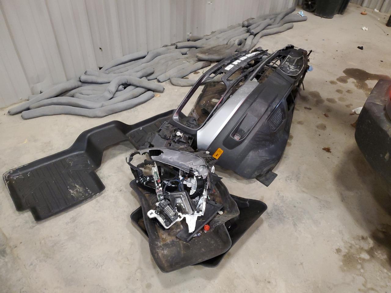 2021 Ford Bronco VIN 3FMCR9B66MRA79166 Copart auction photo, front end / mechanical damage thumbnail 12