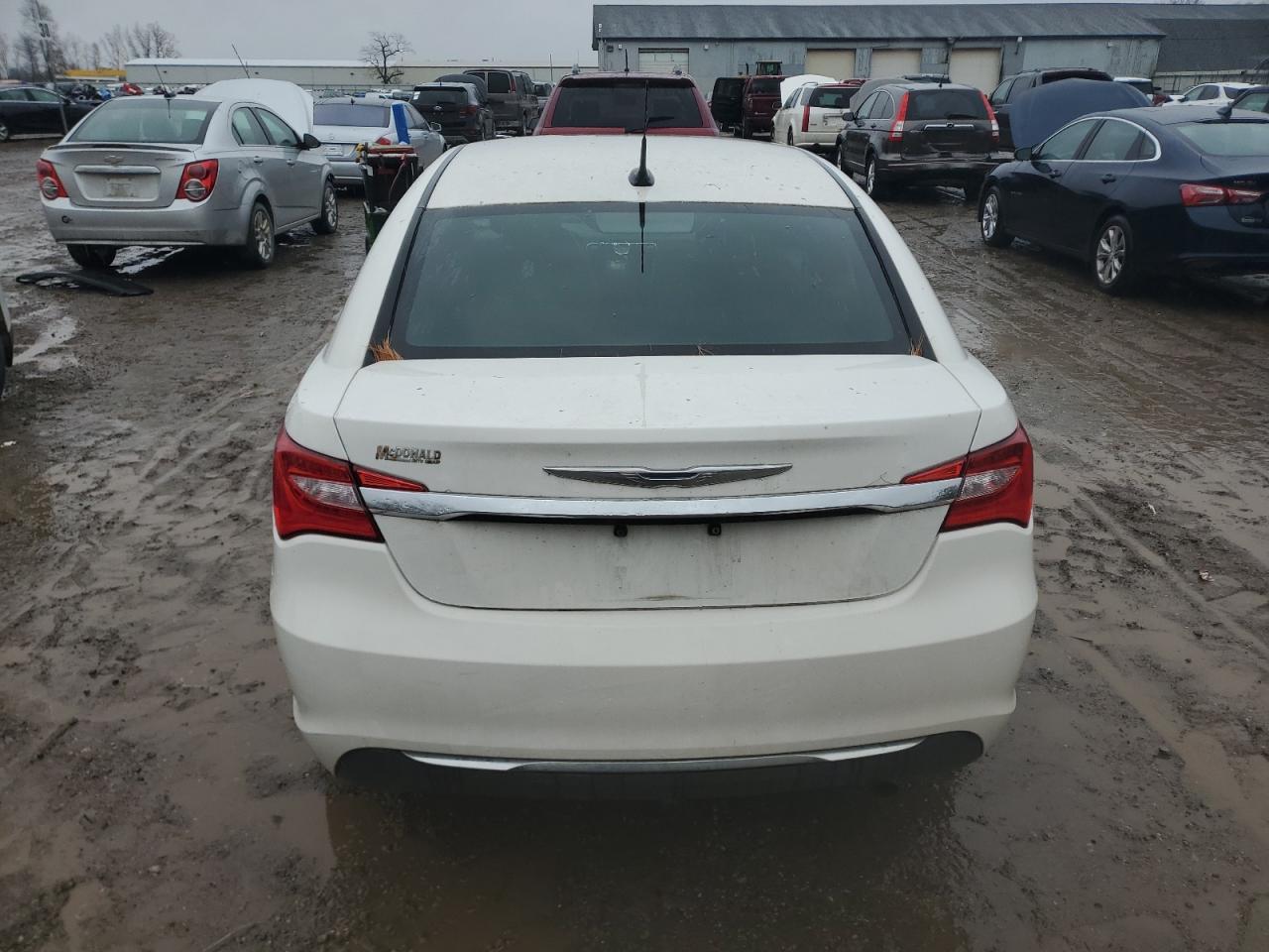 2011 Chrysler 200 VIN 1C3BC1FBXBN522479 Copart auction photo, side / front end damage thumbnail 6