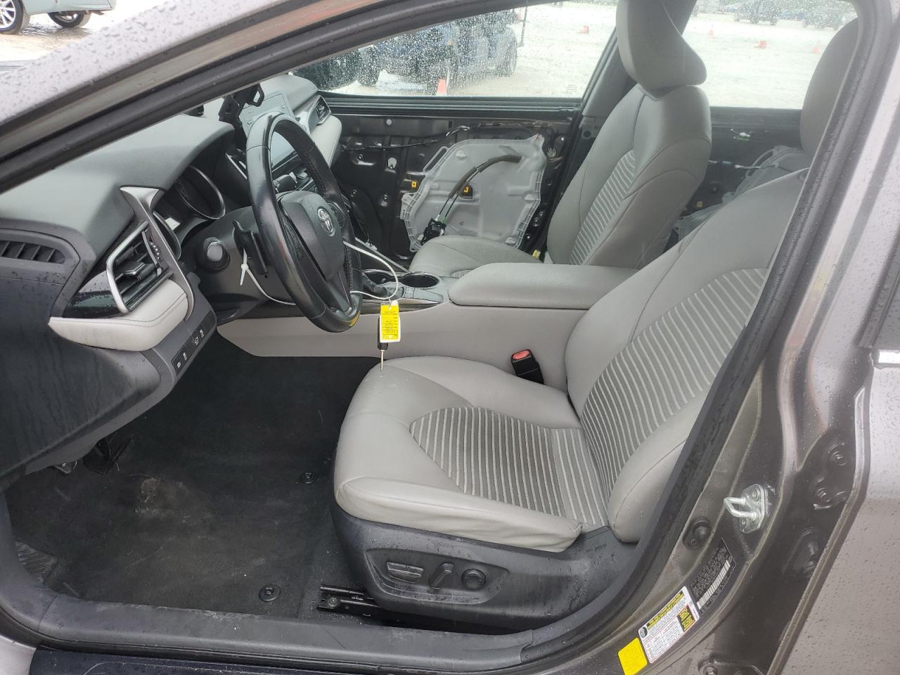 2022 Toyota Camry VIN 4T1G11AK9NU633173 Copart auction photo, side / front end damage thumbnail 7