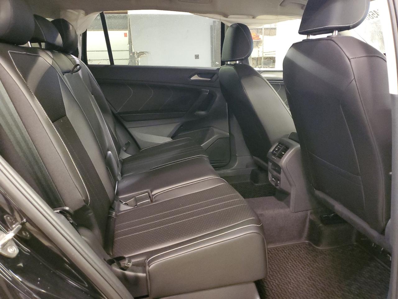 2024 Volkswagen Tiguan VIN 3VVMB7AX3RM176245 Copart auction photo, front end / side damage thumbnail 10