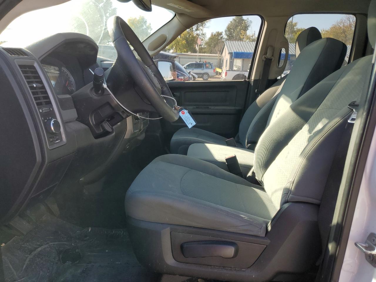 2019 RAM 1500 VIN 1C6RR6FG7KS546619 Copart auction photo, front end / minor dent/scratches damage thumbnail 7