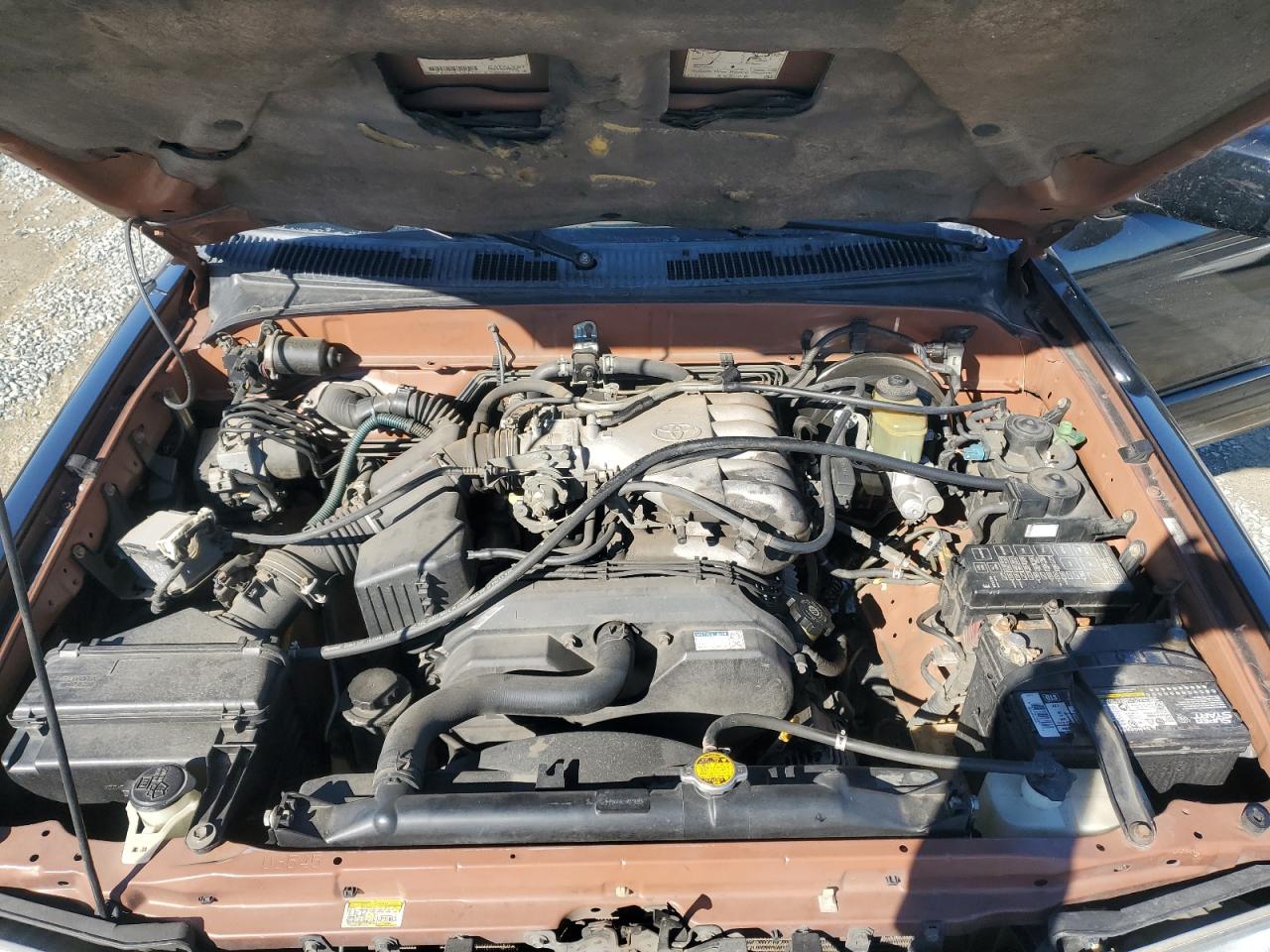 1999 Toyota 4Runner VIN JT3GN87R0X0101251 Copart auction photo, front end / undercarriage damage thumbnail 12