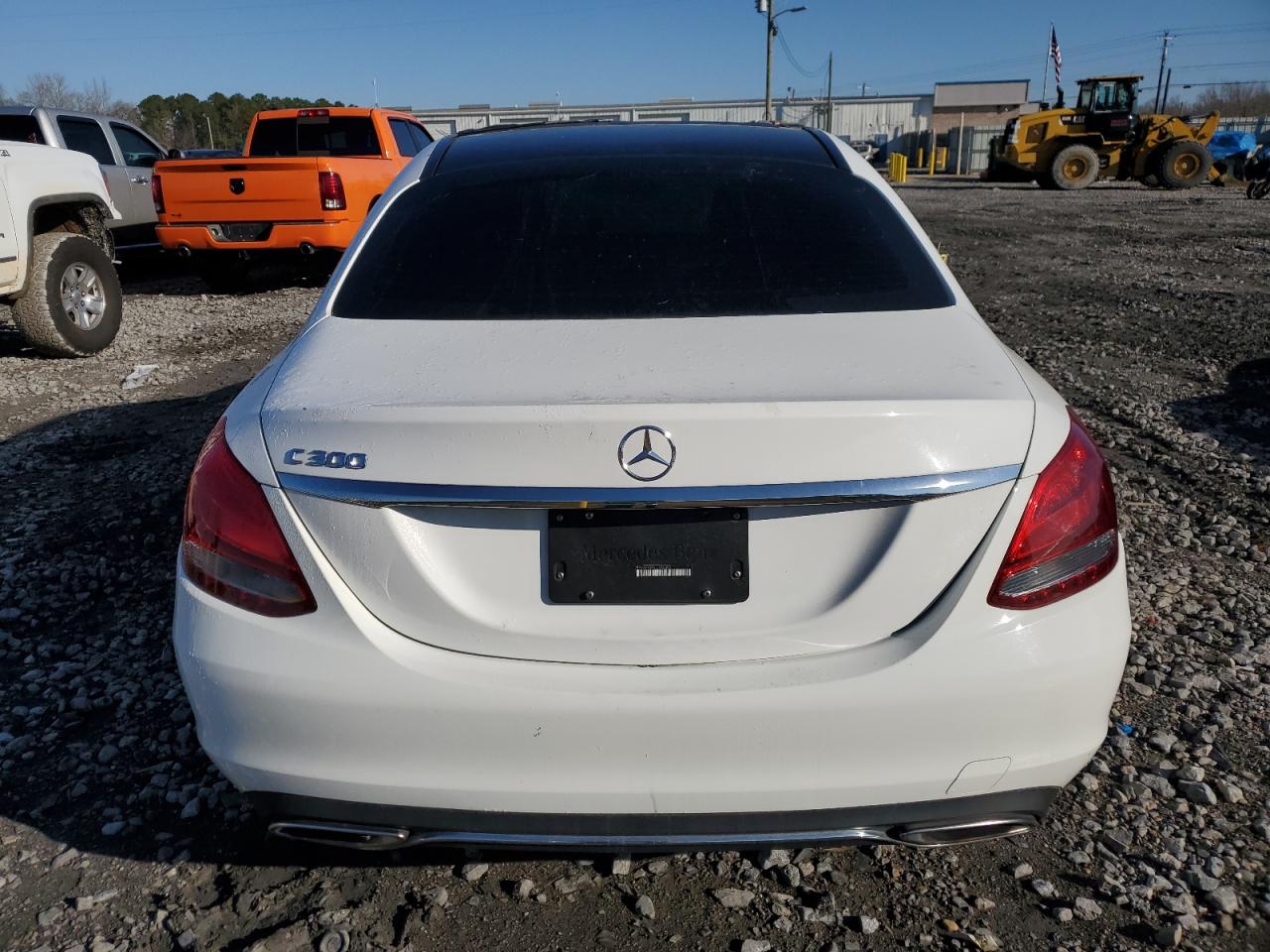 2018 Mercedes-Benz C-klasse VIN 55SWF4JB6JU246892 Copart auction photo, top/roof damage thumbnail 6
