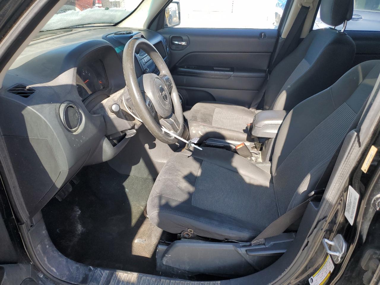 2012 Jeep Liberty (Patriot) VIN 1C4NJRBB8CD539677 Copart auction photo, minor dent/scratches damage thumbnail 7