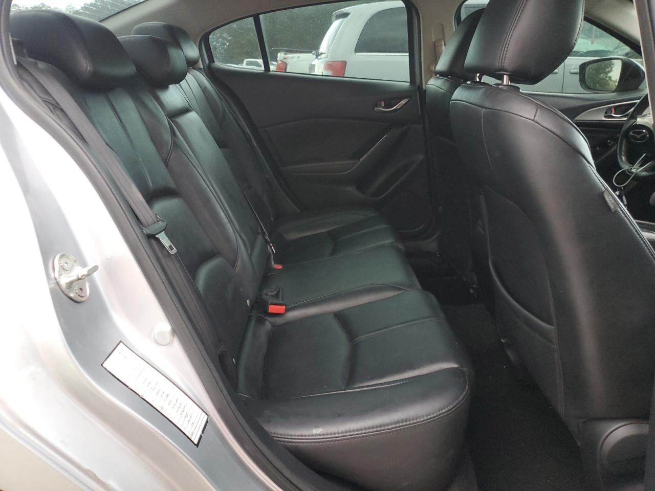 2018 Mazda 3 VIN 3MZBN1V35JM201164 Copart auction photo, front end damage thumbnail 11
