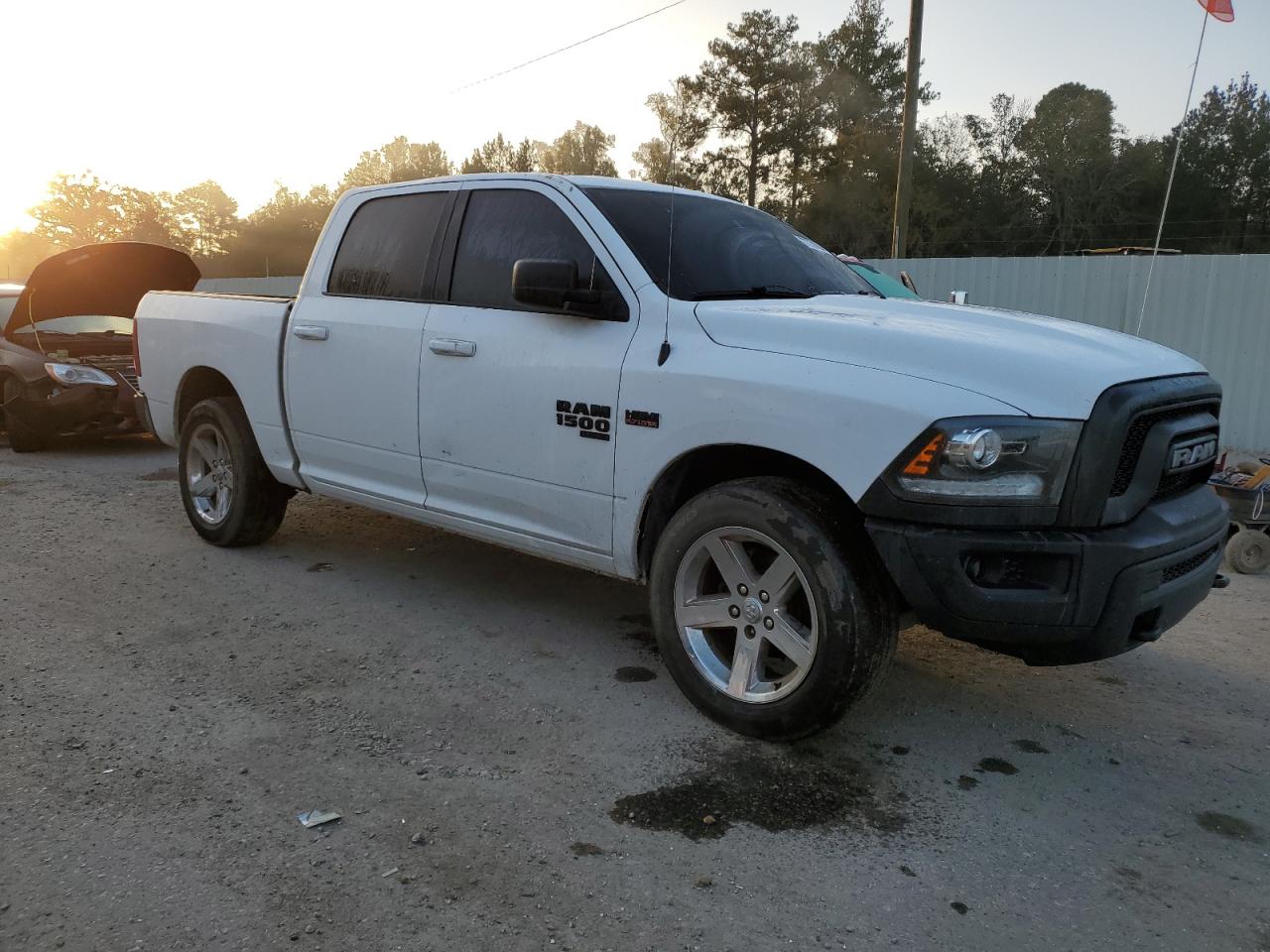 2019 RAM 1500 VIN 1C6RR6LTXKS698007 Copart auction photo, water/flood damage thumbnail 4