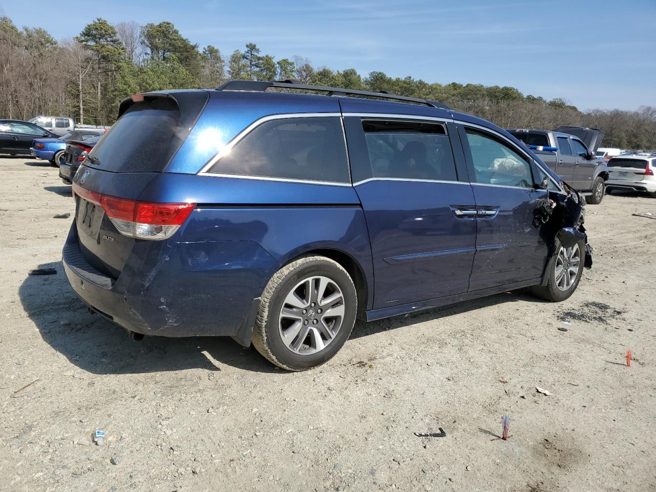 2014 Honda Odyssey VIN 5FNRL5H94EB098828 Copart auction photo, front end damage thumbnail 3