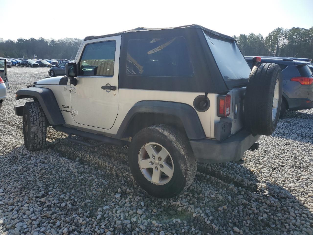 2010 Jeep Wrangler VIN 1J4AA2D13AL113726 Copart auction photo, front end / minor dent/scratches damage thumbnail 2