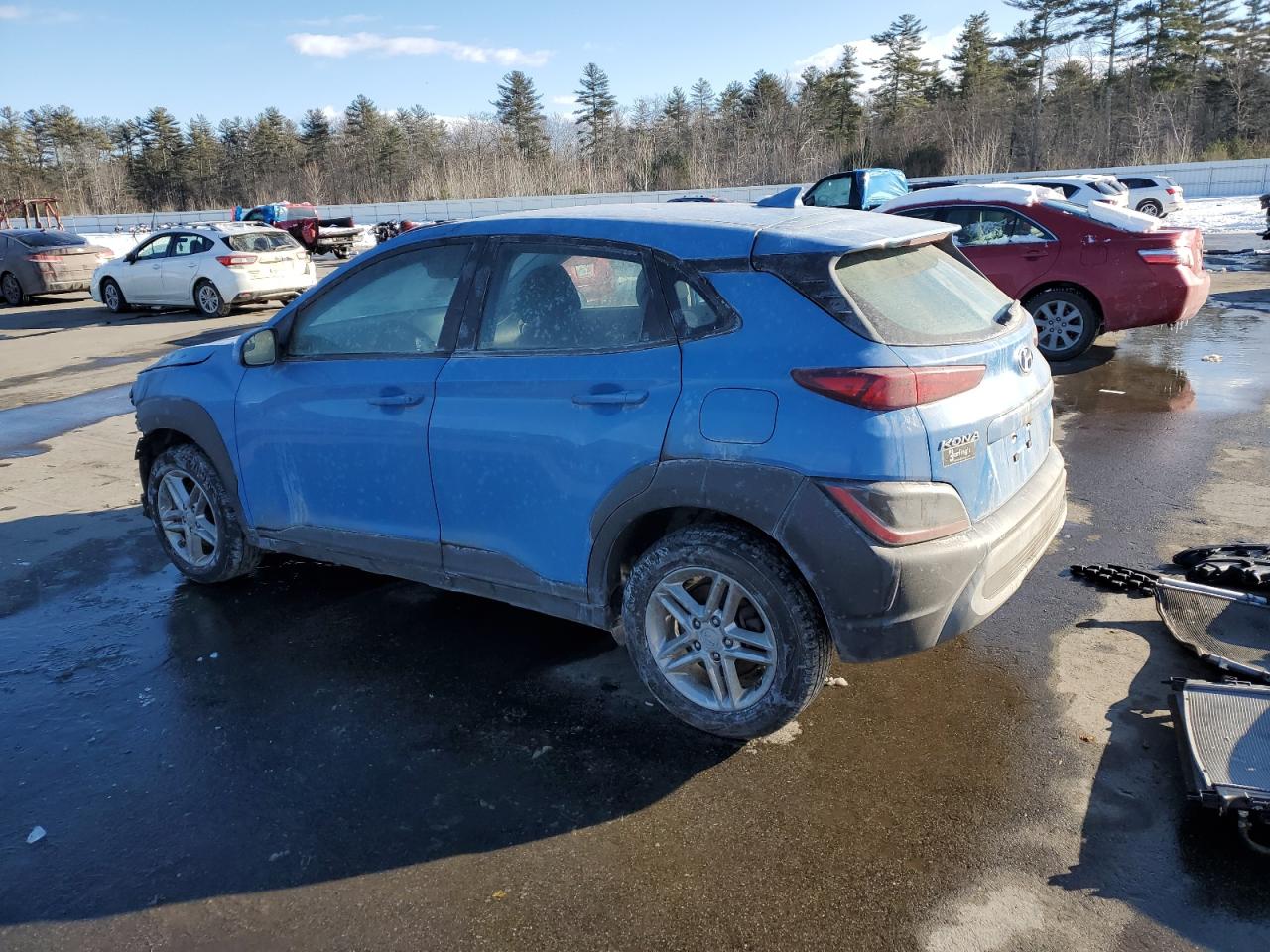 2022 Hyundai Kona VIN KM8K2CAB5NU768606 Copart auction photo, front end damage thumbnail 2