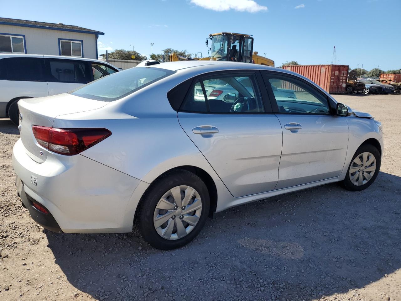 2020 KIA Rio VIN 3KPA24AD5LE274166 Copart auction photo, front end damage thumbnail 3