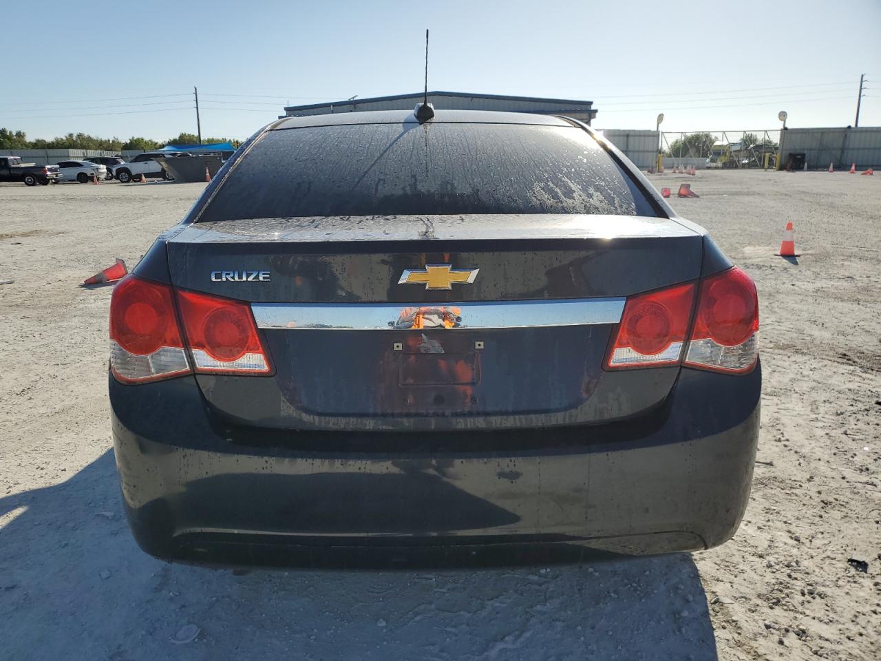 2016 Chevrolet Cruze VIN 1G1PC5SH7G7158447 Copart auction photo, side damage thumbnail 6