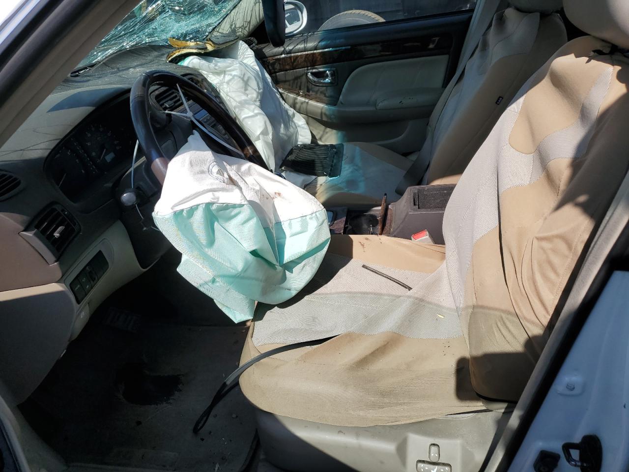 2001 Hyundai Grandeur VIN KMHFU45D51A153238 Copart auction photo, front end damage thumbnail 7