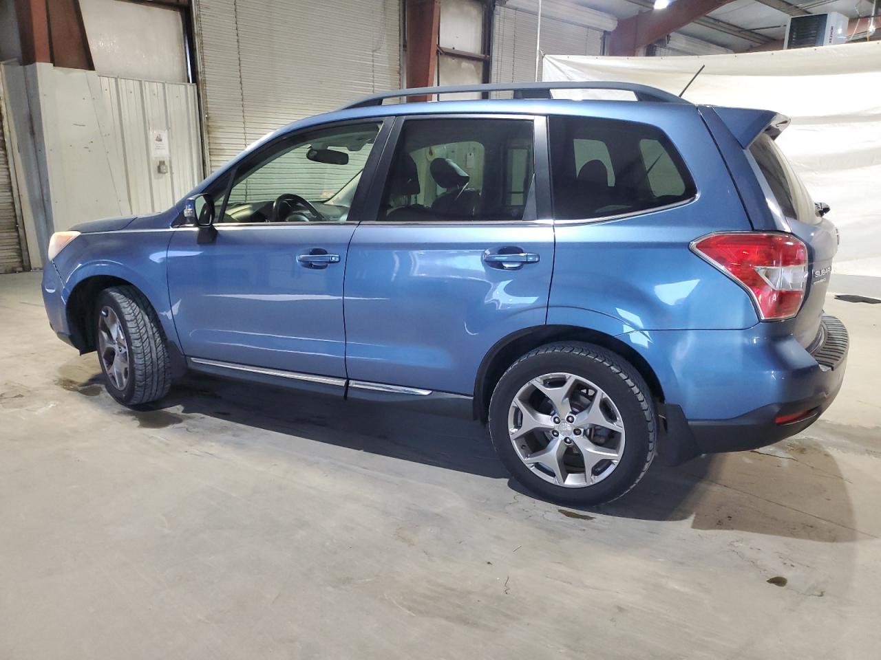 2015 Subaru Forester VIN JF2SJAWC1FH417040 Copart auction photo, rear end damage thumbnail 2