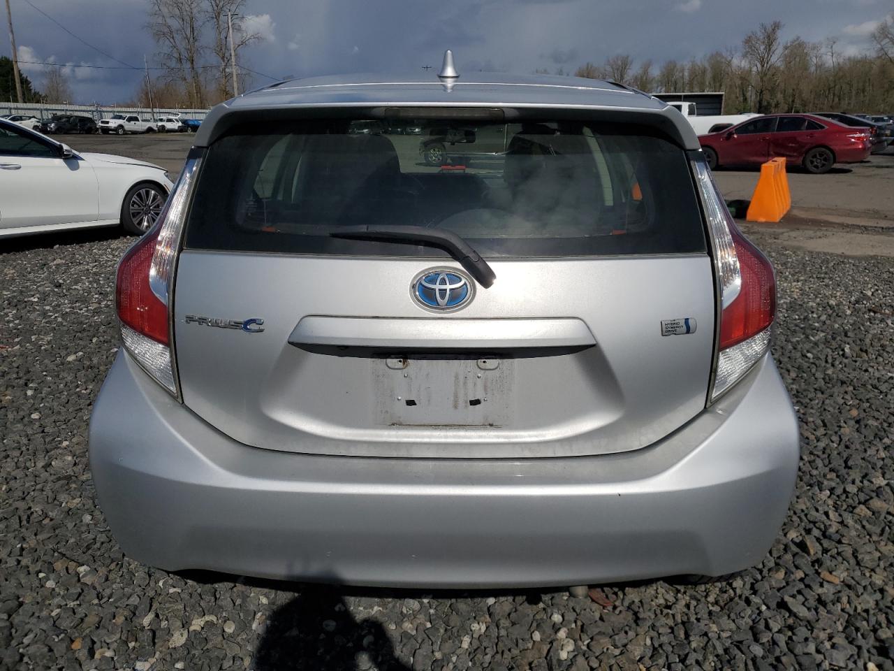 2016 Toyota Prius VIN JTDKDTB35G1135081 Copart auction photo, front end damage thumbnail 6