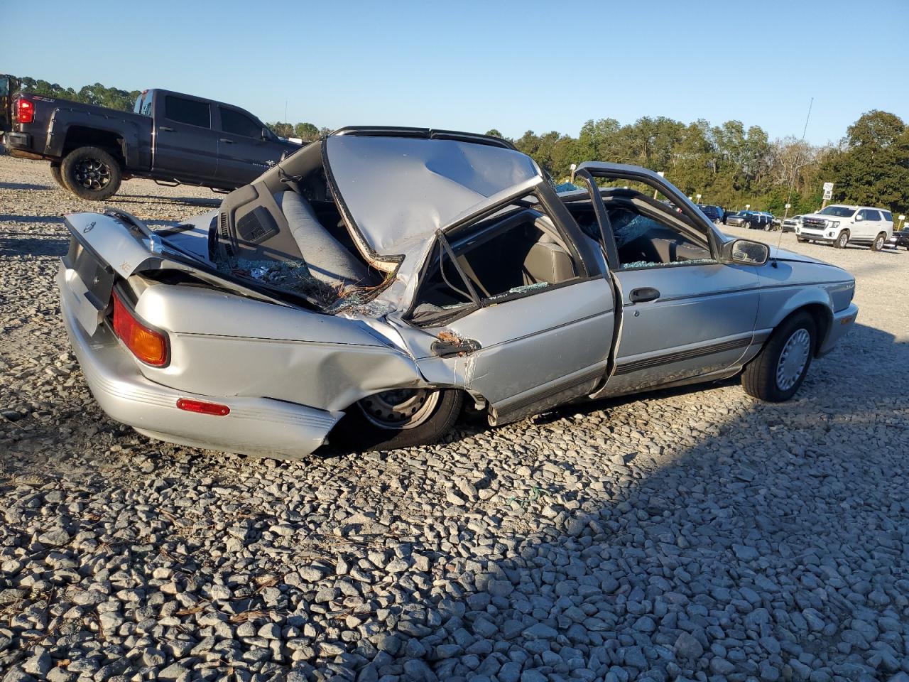 1991 Nissan Sentra VIN JN1EB31P1MU025388 Copart auction photo, all over damage thumbnail 3