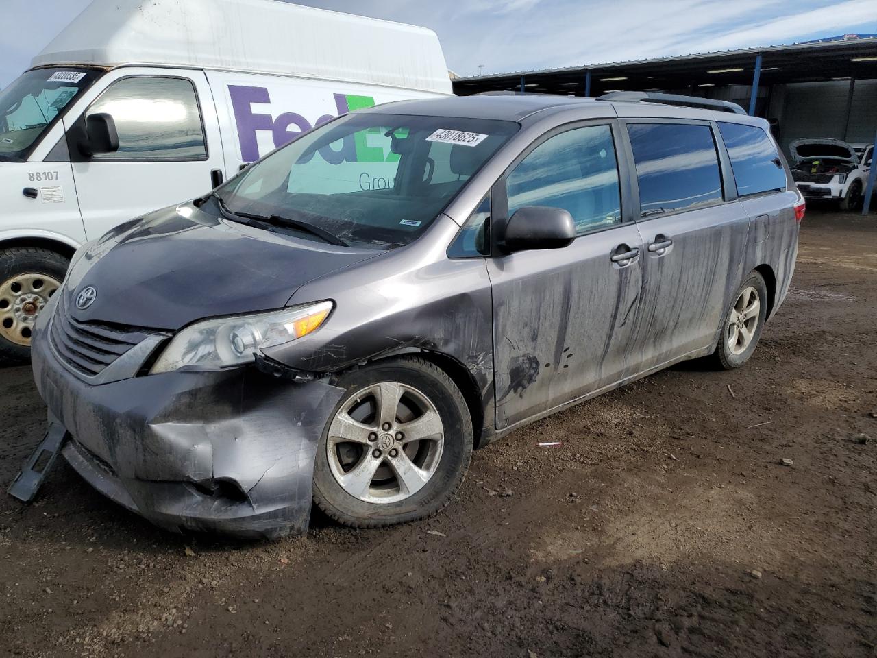 2016 Toyota Sienna VIN 5TDKK3DCXGS725380