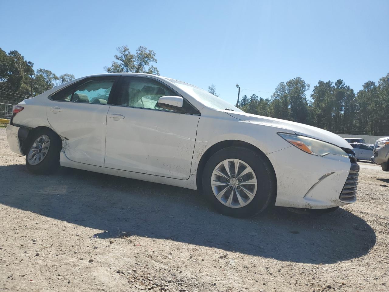 2016 Toyota Camry VIN 4T1BF1FK4GU557143 Copart auction photo, rear end / side damage thumbnail 4