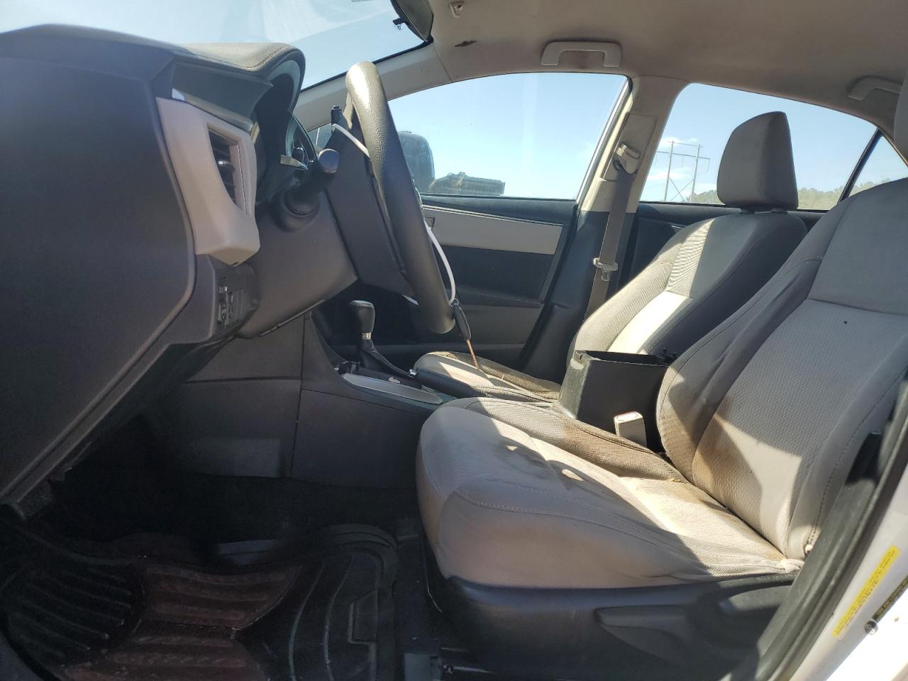 2015 Toyota Corolla VIN 5YFBURHE0FP255358 Copart auction photo, rear end / minor dent/scratches damage thumbnail 7