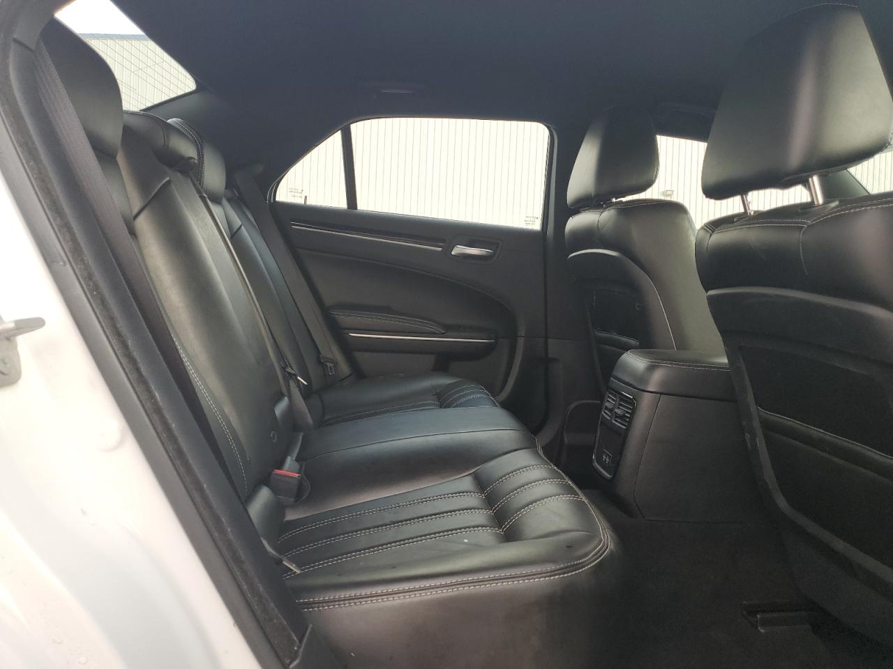 2021 Chrysler 300 VIN 2C3CCABG4MH554314 Copart auction photo, front end damage thumbnail 10