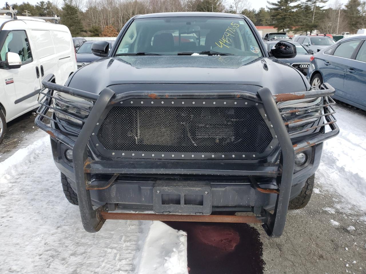 2016 Toyota Tacoma VIN 3TMCZ5AN8GM024211 Copart auction photo, side / undercarriage damage thumbnail 5