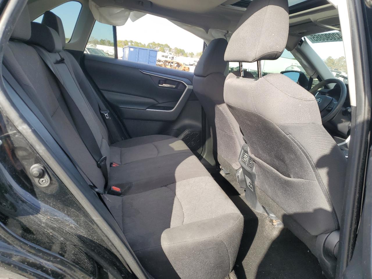 2019 Toyota RAV 4 VIN 2T3W1RFV4KW048050 Copart auction photo, rollover damage thumbnail 11